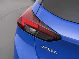 Opel Corsa 1.2 Edition Sport CAMERA | APPLE CARPLAY & ANDROID AUTO | CRUISE CONTROL | PDC | OPEL DEALER ONDERHOUDEN | ORIGINEEL NEDERLANDSE AUTO | ALL-SEASON BANDEN / 19
