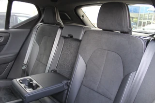 Volvo XC40 2.0 B4 R-Design  | Harman Kardon | Trekhaak | Memory | Adaptieve Cruise | Elektr. Achterklep / 39