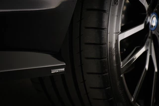 BMW X5 xDrive50e M-sport | PANORAMADAK | INDIVIDUAL VOLLEDER MERINO | HEAD UP | HARMAN KARDON | 360 CAMERA | MAXTON | 22" | / 36