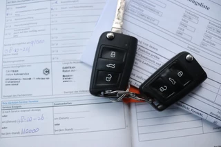 Volkswagen e-Golf 116 PK | SOH 83,6% | NAVI | STOELVERWARMING | / 24