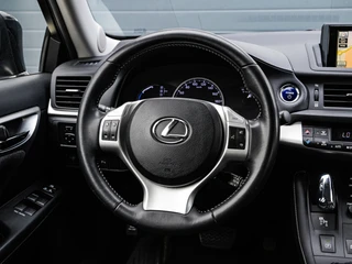 Lexus CT 200h Hybrid | Camera | Navi | Alcantara | Climate control | Cruise control | DAB+ | Trekhaak | Bluetooth / 23