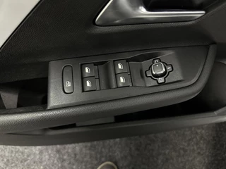 Opel Astra 1.2 Edition CARPLAY CRUISE NAVIGATIE LM / 16