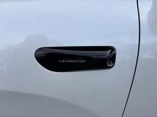 Leapmotor C10 REEV 28.4kWh Design / 26