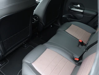Mercedes-Benz EQA 250 67 kWh  | Trekhaak | Camera | SOH 97% / 28