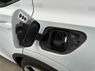 Polestar 2 Long Range Dual Motor 82 kWh | SOH 99,75% | AWD | Wegklapbare trekhaak | Memory Stoelen | 20" LM-Velgen | 360 Camera | ECC | Parkpilot | Elektrische Achterklep / 19