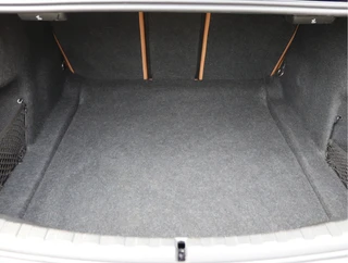 BMW 3 Serie 320i High Executive Edition  | Schuifdak | Leder | Camera | Org. NL / 66
