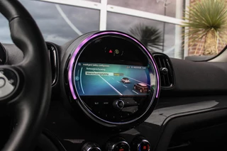MINI Countryman 1.5 Cooper Essential | 1e eigenaar | NL auto | Driving Assistant | Camera | Sportstuur | Keyless entry | Stoelverwarming | LED | Carplay | DAB | Navigatie | PDC / 28