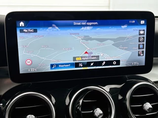 Mercedes-Benz GLC-klasse 300e 4MATIC Business Solution Luxury CAMERA | TREKHAAK | NAVI & CARPLAY / 9