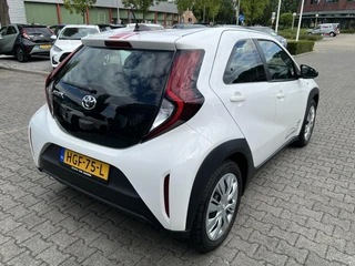 Toyota Aygo X PLAY / 6