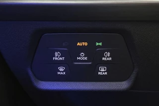 CUPRA Formentor 1.4 TSI e-Hybrid / 32