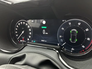 Alfa Romeo Tonale 1.5T Hybrid Edizione Speciale / 10