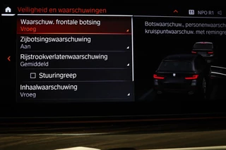BMW 5-serie Touring 540i xDrive M-Sport | Facelift | PANORAMADAK | 360 CAMERA | TREKHAAK / 59