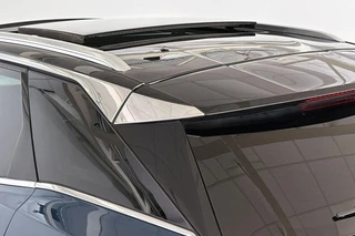 Peugeot 3008 1.6 HYbrid 225 GT 1e Eigenaar Panoramadak Leder FOCAL / 52