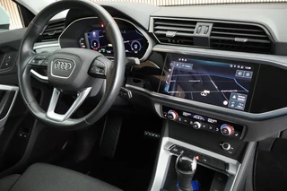 Audi Q3 45 TFSI e 245pk S-Tronic Pro Line Trekhaak Sportstoelen Stoelverwarming ACC Virtual Cockpit Navigatie / 4