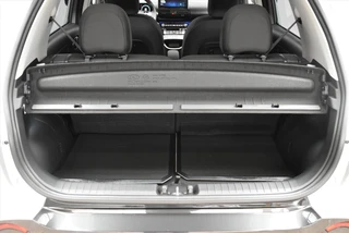 Hyundai Inster 49 kWh Evolve Sky + Winter en Tech pack / 11