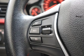 BMW 3 Serie Touring 316i High Executive Sport Line  / Navigatie Professional / Leder / Stoelverwarming / Climate Control / 18 Inch / Bluetooth / Xenon / Parkeersensoren / Cruise Control / 28