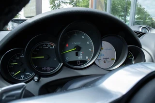 Porsche Cayenne 3.0 S E-Hybrid Platinum Edition Pano|Stoelverwarming|Bose| / 37