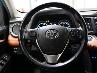 Toyota RAV4 2.5 Hybrid AWD Executive Business / 16