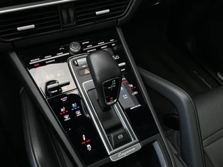 Porsche Cayenne Coupé 3.0 E-Hybrid | Panoramadak | Bose | Luchtvering | / 15