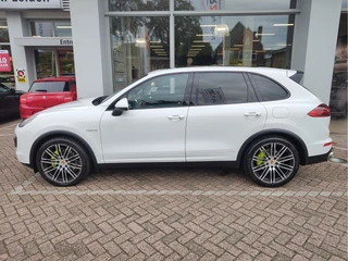 Porsche Cayenne 3.0 S E-HYBRID  NAP | Pano | Stoelventilatie | Bose | Memory Seats / 2
