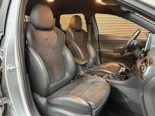 Hyundai I30 N-Line 1.0 T-GDi 120PK MHEV | Digital Dash | Sport Pack | Comfort Pack | Lane Assist | Drive Select | Camera | NAVI | / 26