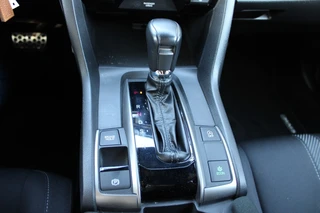 Honda Civic 1.0 I-VTEC ELEGANCE Automaat **NL-Auto** / 37