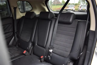 Mitsubishi Outlander 2.4 PHEV Intense / 6