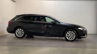 Audi A4 Avant 35 TFSI Business Edition Navigatie Cruise Control / 10