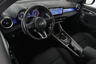 Alfa Romeo Tonale 1.3T PHEV Veloce Leder Stoelventilatie Stoelverwarming Harman Kardon Keyless / 6