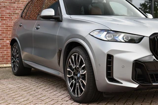 BMW X5 xDrive50e M-Sport  Frozen-grey Pano Trekh Massage ACC 360 HUD 4WS Soft-close H/K / 34