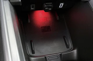 Jeep Avenger 1.2 e-Hybrid Summit Keyless JBL Elektrische Achterklep Achteruitrijcamera / 34