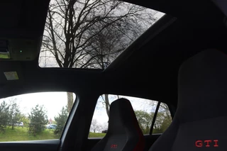 Volkswagen Golf 2.0 TSI GTI 301PK Clubsport  Akrapovic/Pano/HK/Blackstyle/IQ.Light/Camera/Headup/19" / 14