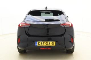 Opel Corsa Electric Long Range GS 51 kWh | Keyless Entry & Start | Climate Control | Navigatie | Extra getint glas | Camera | Parkeersensoren voor & achter | Full LED / 12