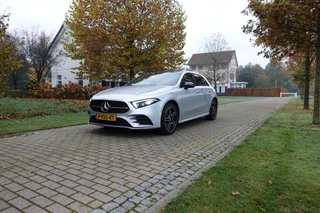 Mercedes-Benz A-Klasse 250 e Business Solution AMG Limited Pano / 18