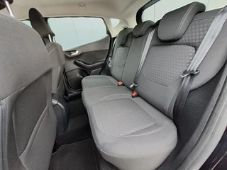 Ford Fiesta 1.0 EcoBoost Titanium * Navigatiesysteem * LM Velgen * Climate Control * / 6
