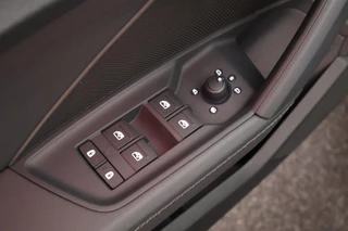 Audi A3 Sportback 45 TFSIe 245pk S edition Competition Camera Keyless HUD Stoelverwarming Adaptive Cruise Navigatie S-Line / 15