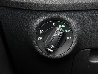 Skoda Kodiaq 1.5 TSI Style Business Automaat | Cruise control | Stoelverwarming | Navigatie | Camera | Panoramadak / 34