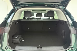 Leapmotor C10 Design ProMax AWD 81.9 kWh |  598 PK | 0-100 in 4 seconden | Wltp 437 km | 1500kg trekgewicht | Uit voorraad leverbaar | Stoel en stuurverwarming | Stoel ventilatie | Panorama dak | 20 inch lichtmetalen velgen | 360 graden camera / 14