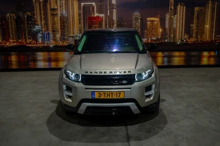 Land Rover Range Rover Evoque 2.0 Si 4WD Prestige / 5