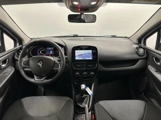 Renault Clio Estate 0.9 TCe Limited CRUISE NAVI CARPLAY. / 2