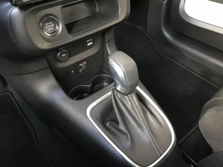 Citroën C3 1.2 Max 110pk EAT6 Automaat / 16