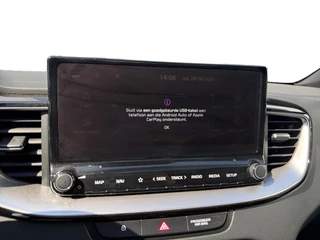 Kia ProCeed 1.0 T-GDi GT-Line 120 PK | Cruise Control | Climate & cruise control | Panoramadak | Stoel & stuurverwarming | Elektrische Kofferbak | Navigatie | Apple Carplay/Android Auto | Fabrieksgarantie | NAP / 18