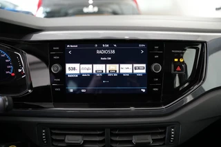 Volkswagen Polo 1.0 TSI HIGHLINE Camera, Navi, Carplay R line velgen / 19