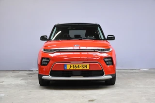 Kia e-Soul 64kWh ExecutiveLine I SOH 100% I TREKHAAK / 2