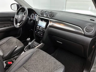 Suzuki Vitara 1.4 Boosterjet Comfort Smart Hybrid | Adaptive Cruise | Stoelverwarming | Navigatie | Camera | Panoramadak / 6