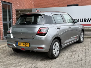 Suzuki Swift 1.2 Comfort Smart Hybrid / 4