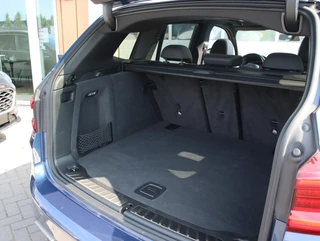 BMW iX3 High Executive 80 kWh| Panoramadak | SOH 93,7% / 34