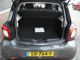 smart forfour 1.0 Business Solution | Cruise control | Climate control | Elektrische ramen voor | 15 inch Lichtmetalen velgen / 12