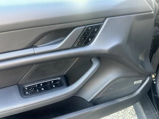 Porsche Taycan 79 kWh / 8