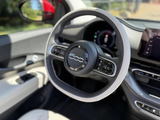 Fiat 500 C La Prima 42 kWh | Blind Spot | Camera | CarPlay | BTW | / 9